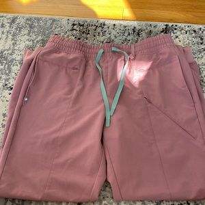 Figs Mauve Scrub Pant
